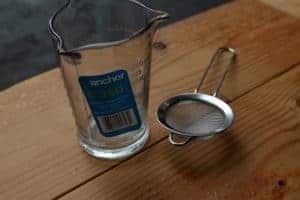 measuring cup & strainer