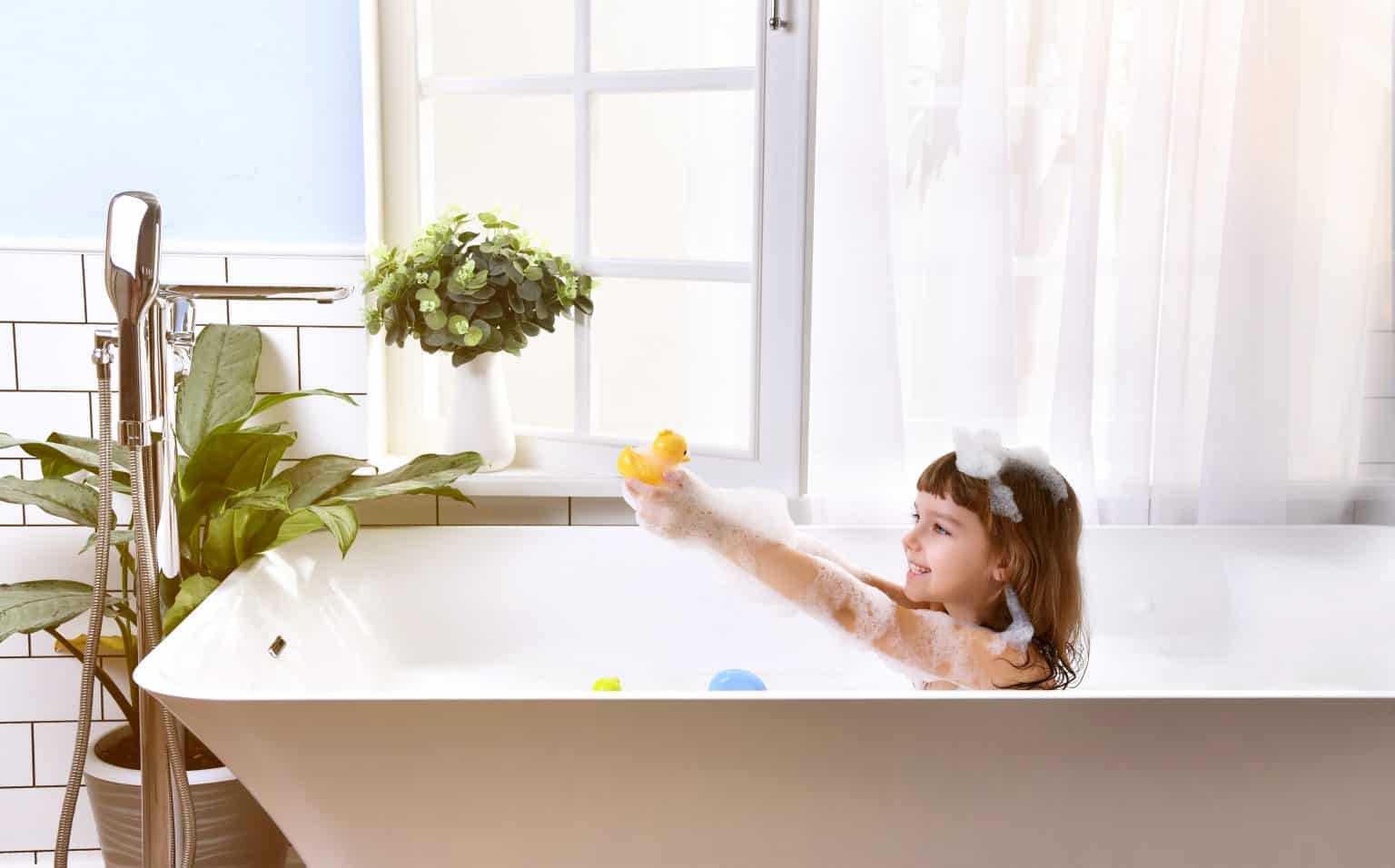 The Best NonToxic Bath Toys for 2022 Natural Baby Mama