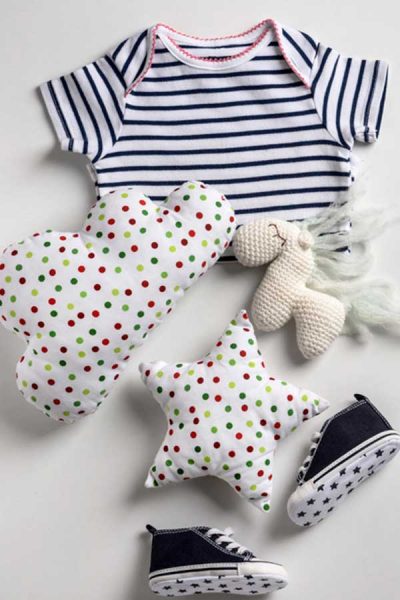 Organic Newborn Baby Clothes Featured Image